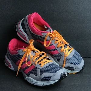 Size 7.5 Adidas Women's Sneakers